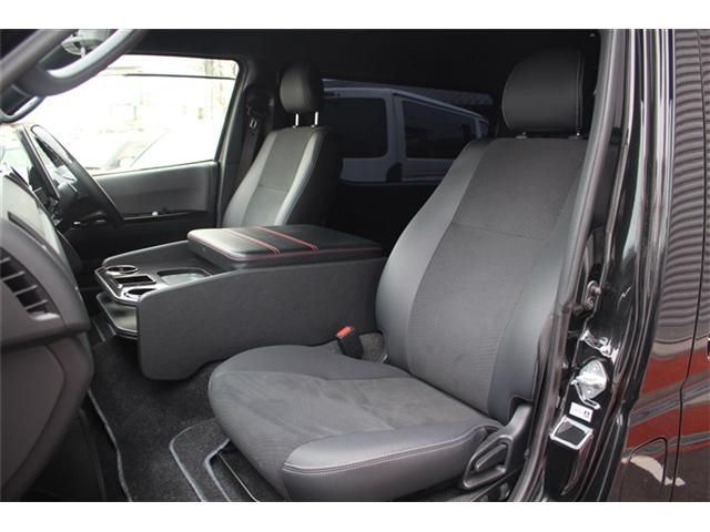 HIACE van 4WD