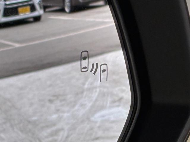 ALPHARD hybrid