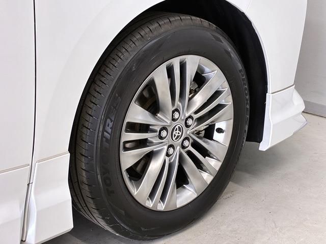 ALPHARD hybrid