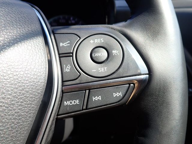 CROWN sedan hybrid