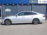 CROWN sedan hybrid
