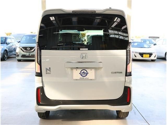 N-BOX CUSTOM