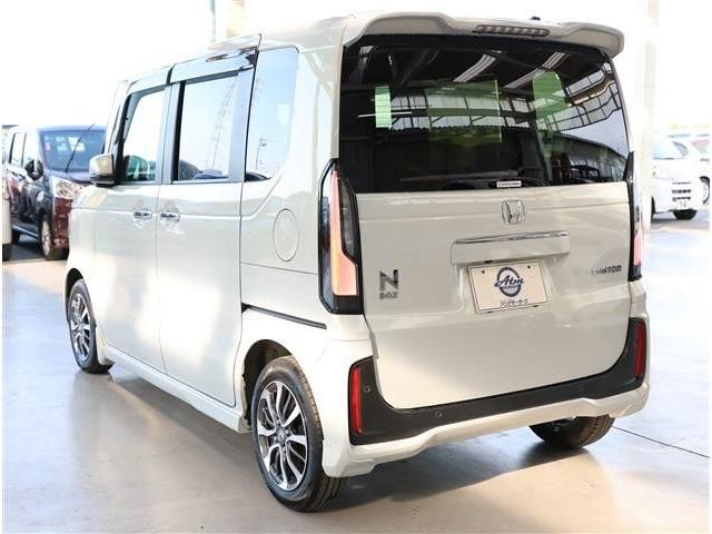 N-BOX CUSTOM