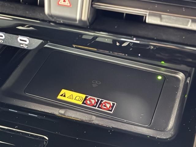 ALPHARD hybrid