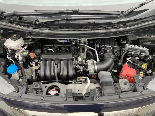 FREED HYBRID 4WD