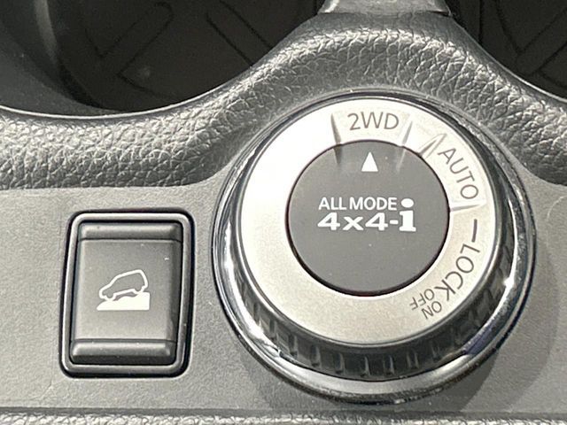 X-TRAIL 4WD