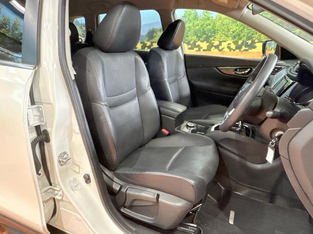 X-TRAIL 4WD