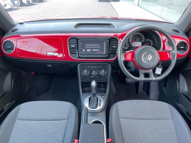 VOLKSWAGEN The BEETLE