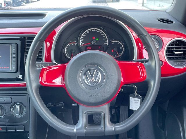 VOLKSWAGEN The BEETLE
