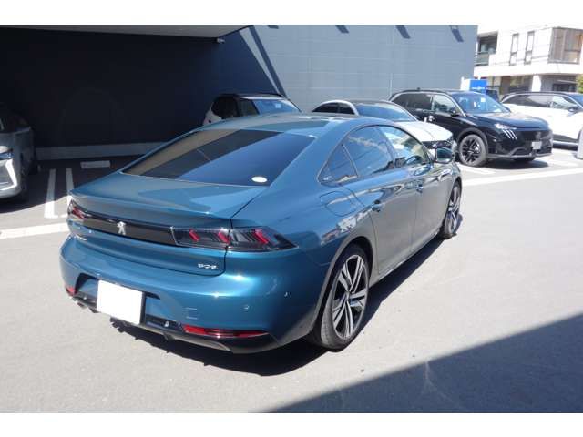 PEUGEOT 508