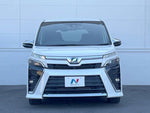 VOXY HYBRID