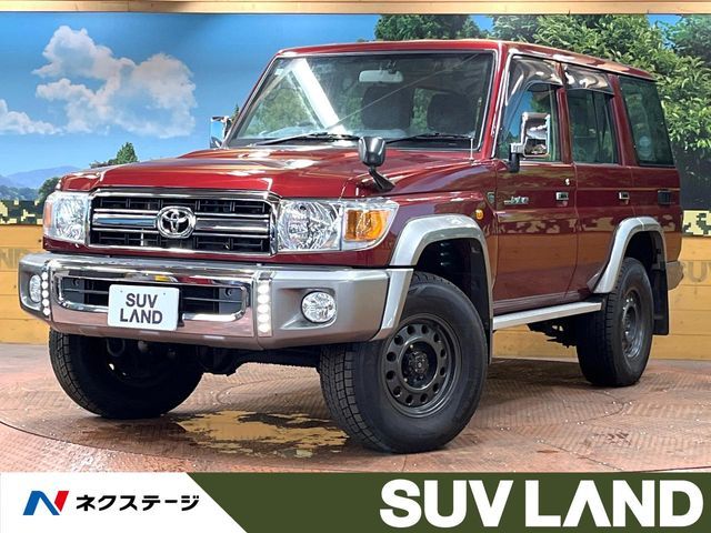 LANDCRUISER van