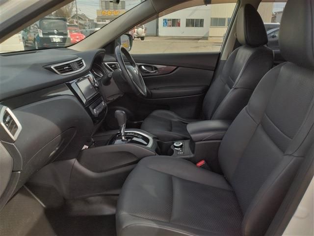 X-TRAIL 4WD