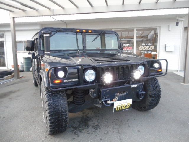 HUMMER H1