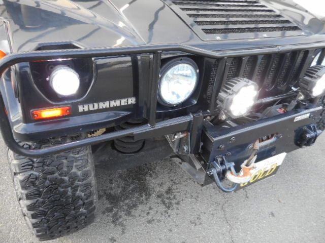 HUMMER H1