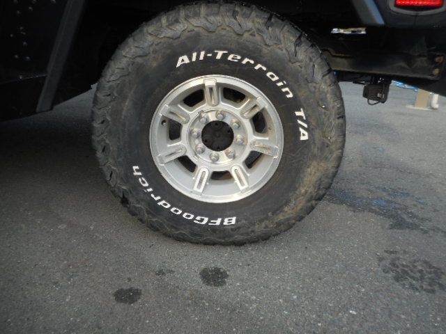 HUMMER H1