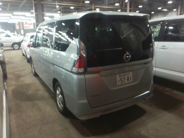 SERENA  S-HYBRID 4WD