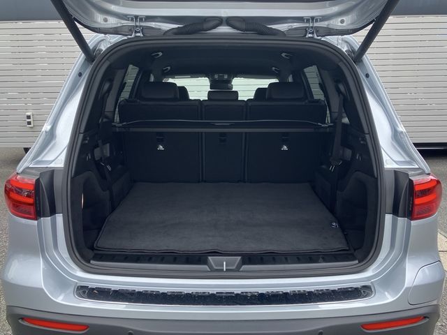 MERCEDES BENZ EQB