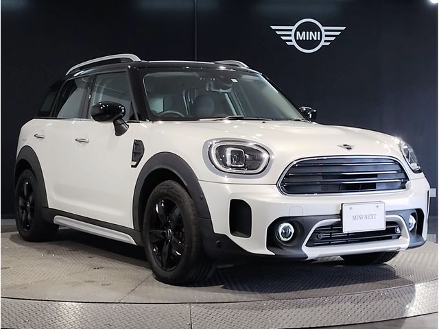 MINI COOPER D CROSSOVER
