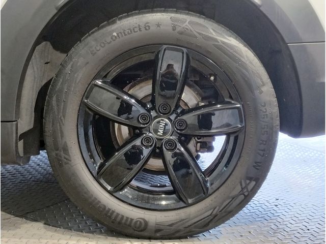 MINI COOPER D CROSSOVER