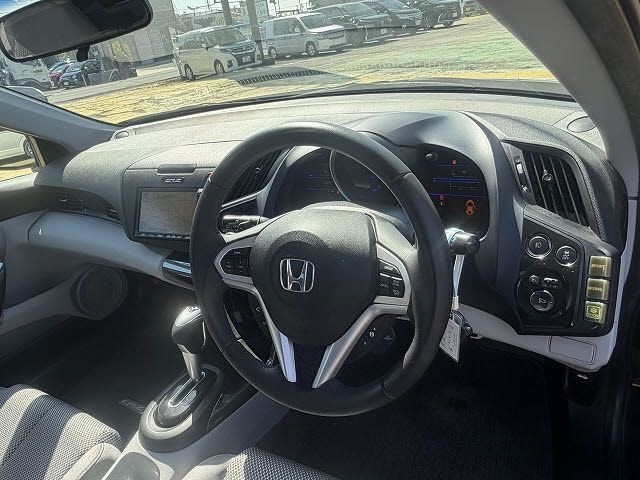 CR-Z