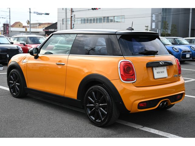 BMW MINI COOPER S