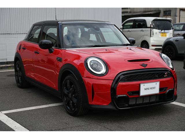 MINI COOPER SD 5DOOR