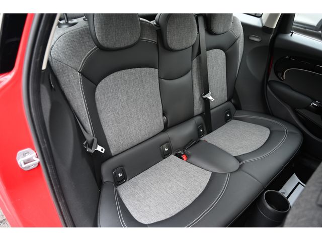 MINI COOPER SD 5DOOR