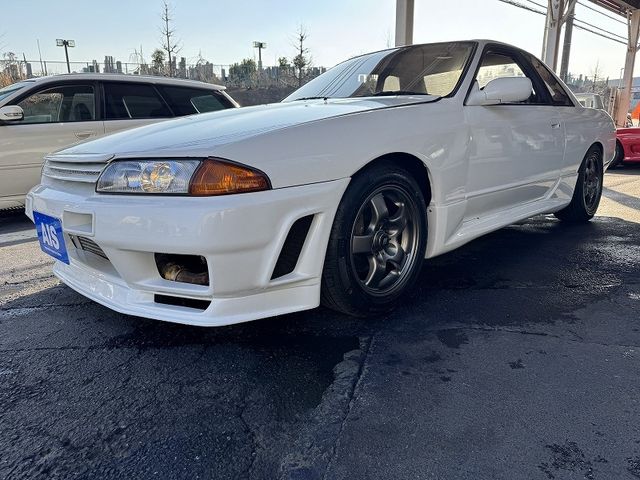 SKYLINE coupe