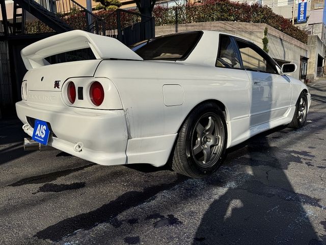 SKYLINE coupe