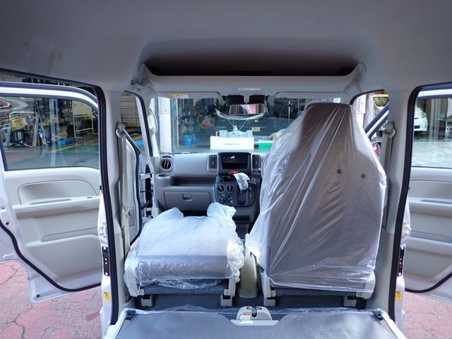 CLIPPER van