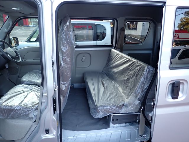 CLIPPER van