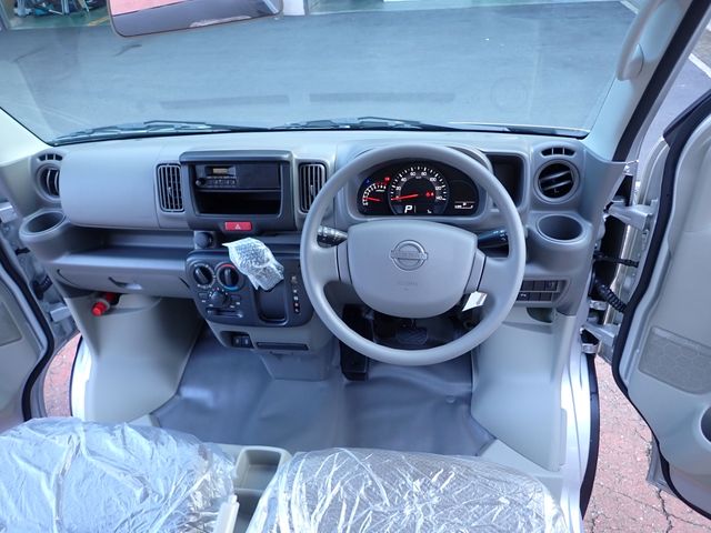 CLIPPER van