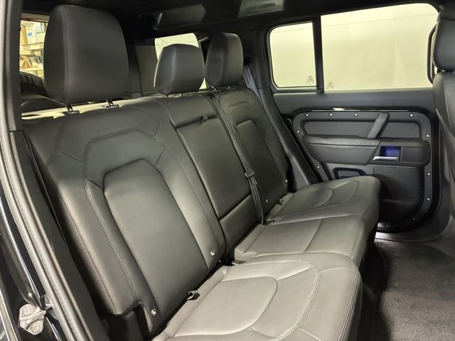 ROVER DEFENDER