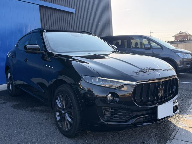 MASERATI Levante