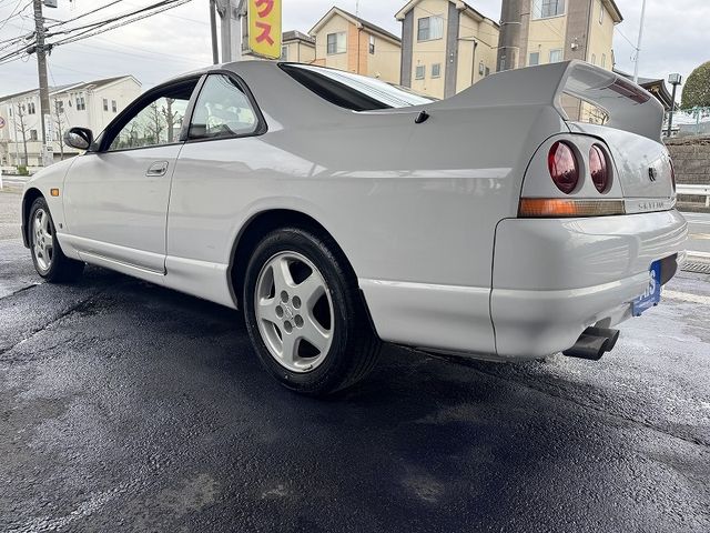SKYLINE coupe