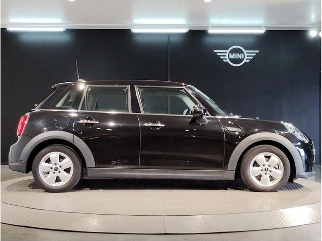 MINI ONE 5DOOR
