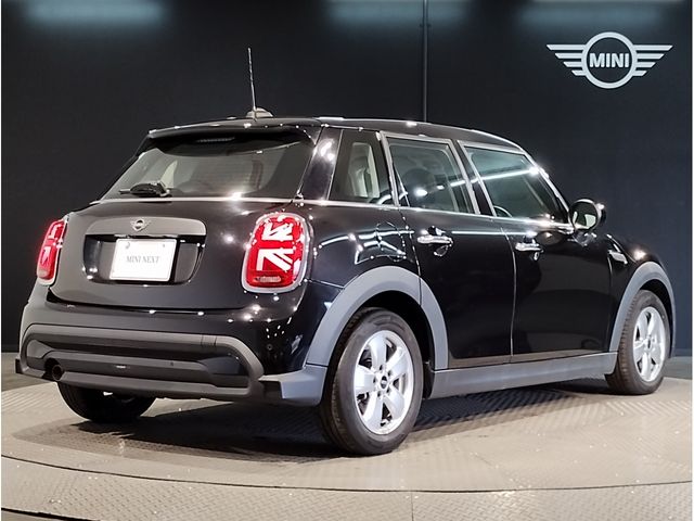 MINI ONE 5DOOR
