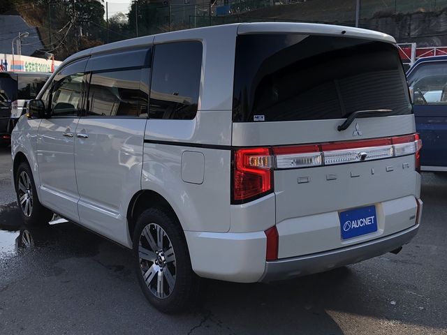 DELICA D:5 4WD