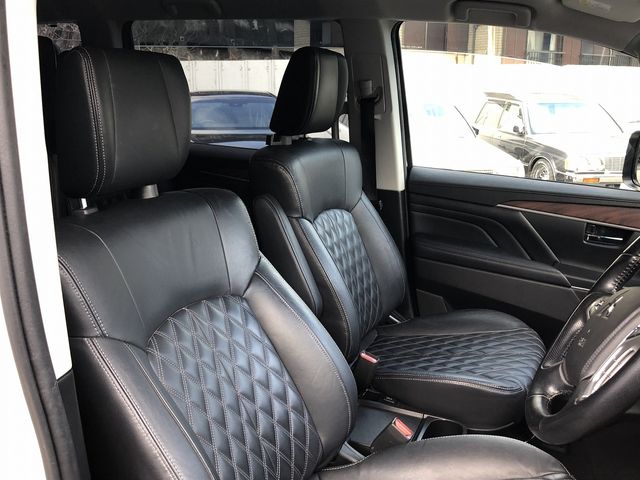 DELICA D:5 4WD