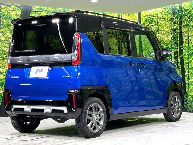 DELICA MINI