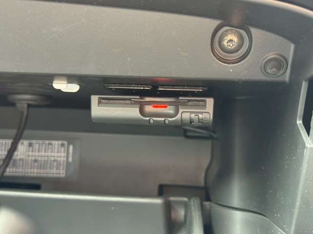 X-TRAIL 2WD