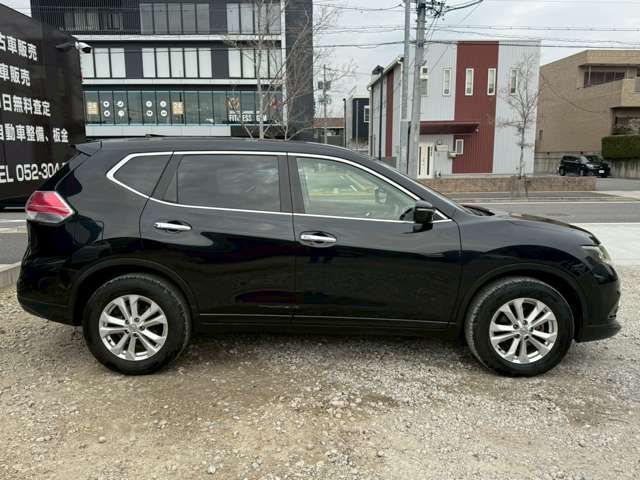 X-TRAIL 2WD