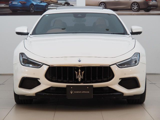 MASERATI GHIBLI Sedan