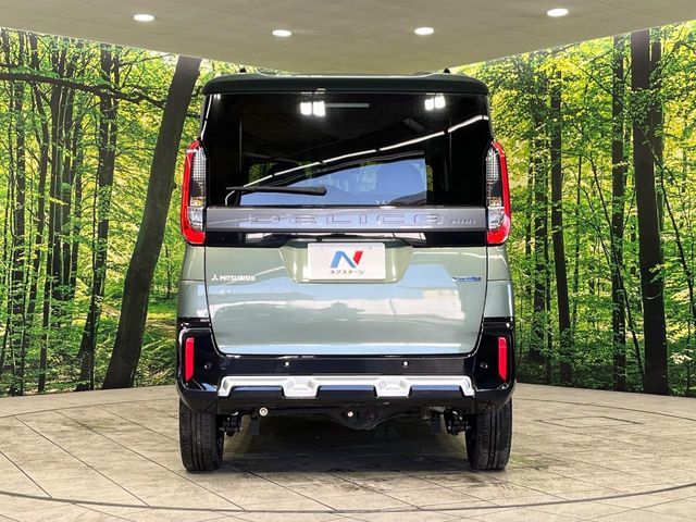 DELICA MINI