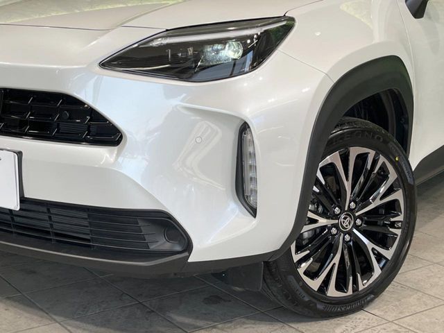 YARIS CROSS HYBRID