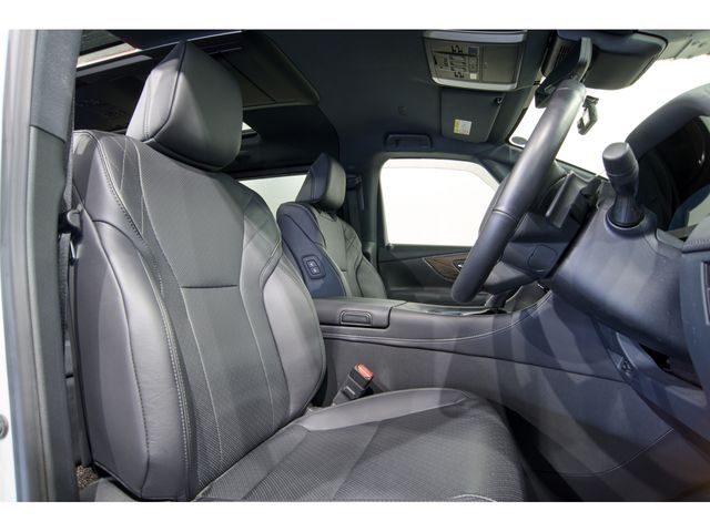 VELLFIRE HYBRID