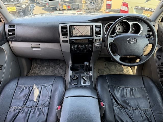 HILUXSURF wagon 4WD