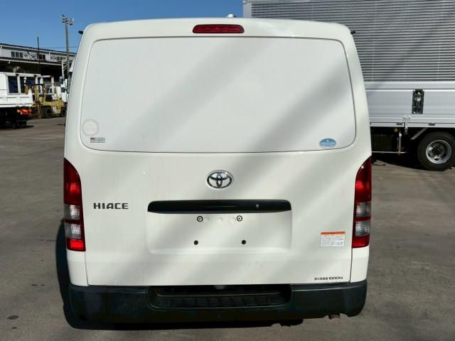 HIACE van 4WD