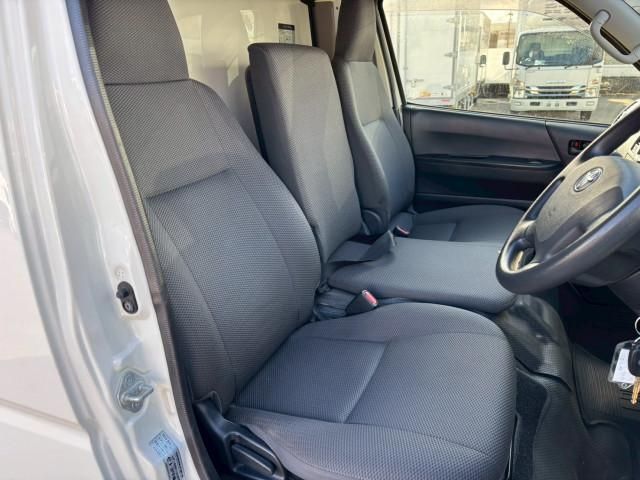 HIACE van 4WD